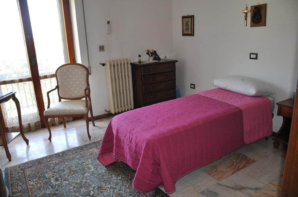 B&B La Palombara Giuliano di Roma Екстериор снимка